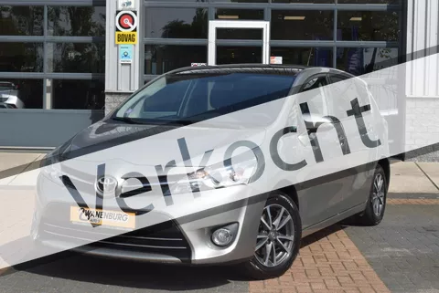 Toyota Verso 1.8 VVT-i Business Navi Airco Panodak Camera Km 134.200!!