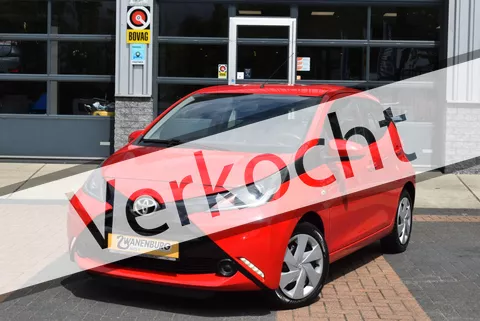 Toyota Aygo 1.0 VVT-i x-joy Airco, Camera, Cruise Control, Android/Carplay, Km 128.200 !!